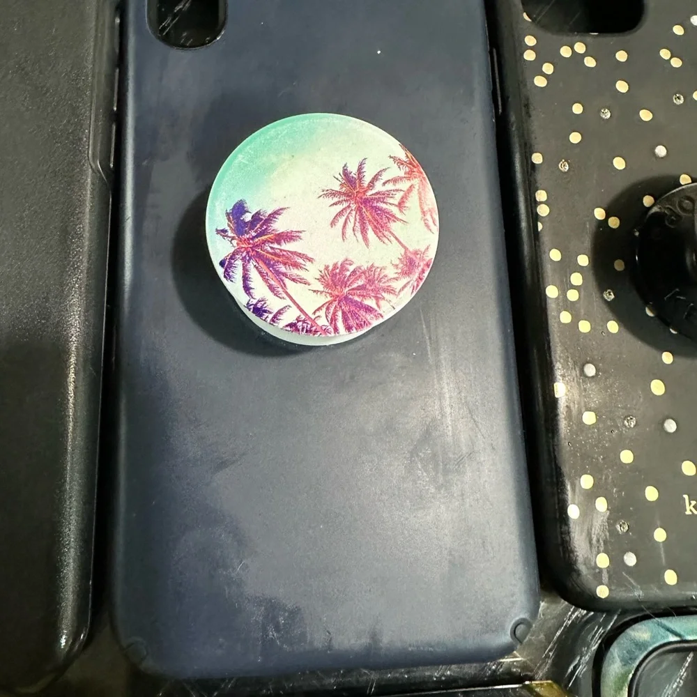 iPhone 11pro max cell phone case|accessories - Picture 6 of 8